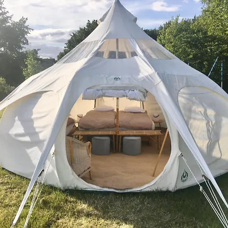 Hvidegaard Mon 여관 스테지