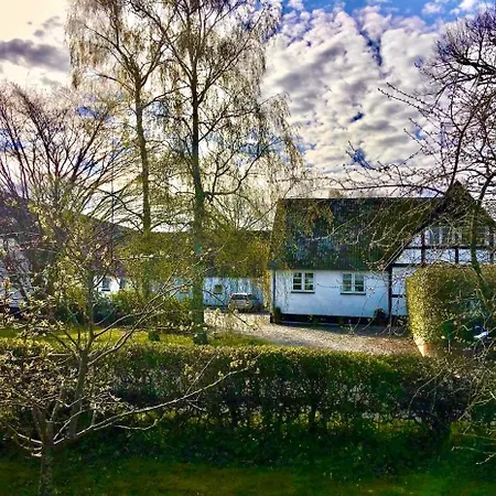 Inn Hvidegaard Mon *